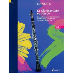 LE CLARINETISTE EN HERBE 1