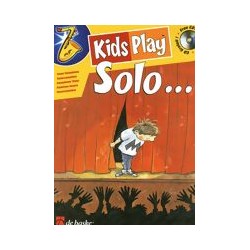 KIDS PLAY SOLO... + CD